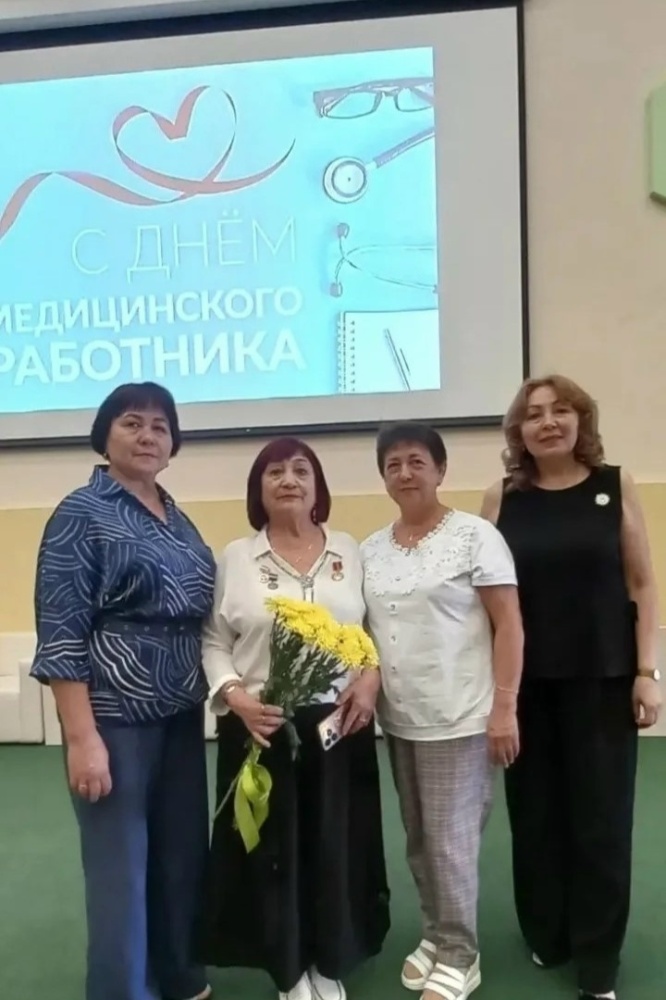 Забота о ветеранах и преемственность поколений: специалисты Раевской ЦРБ на празднике в Уфе