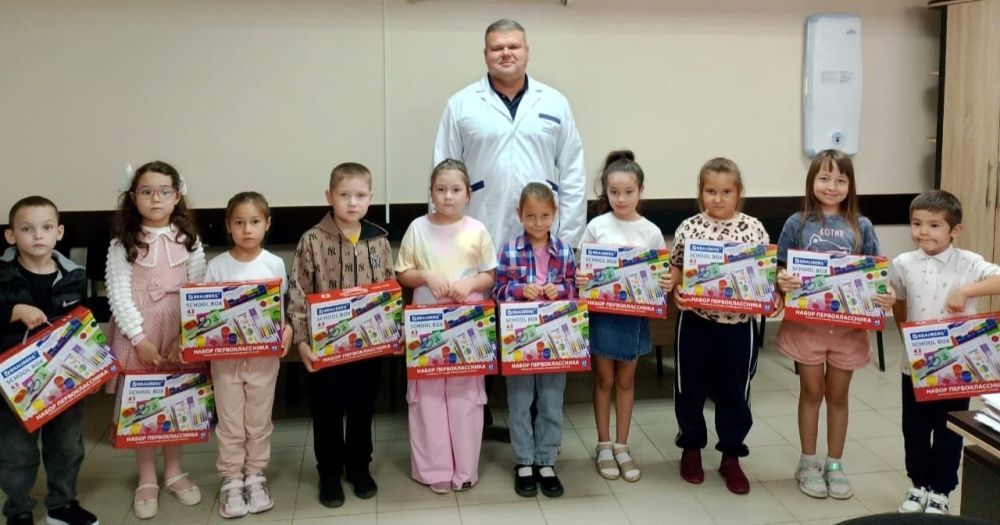 ДЕНЬ ЗНАНИЙ - это особенный праздник, который символизирует начало нового этапа в жизни