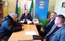 Выездной прием граждан с жителями с. Нижнее Аврюзово