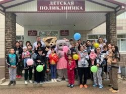 В День защиты детей мы решили порадовать наших маленьких пациентов и их родителей!